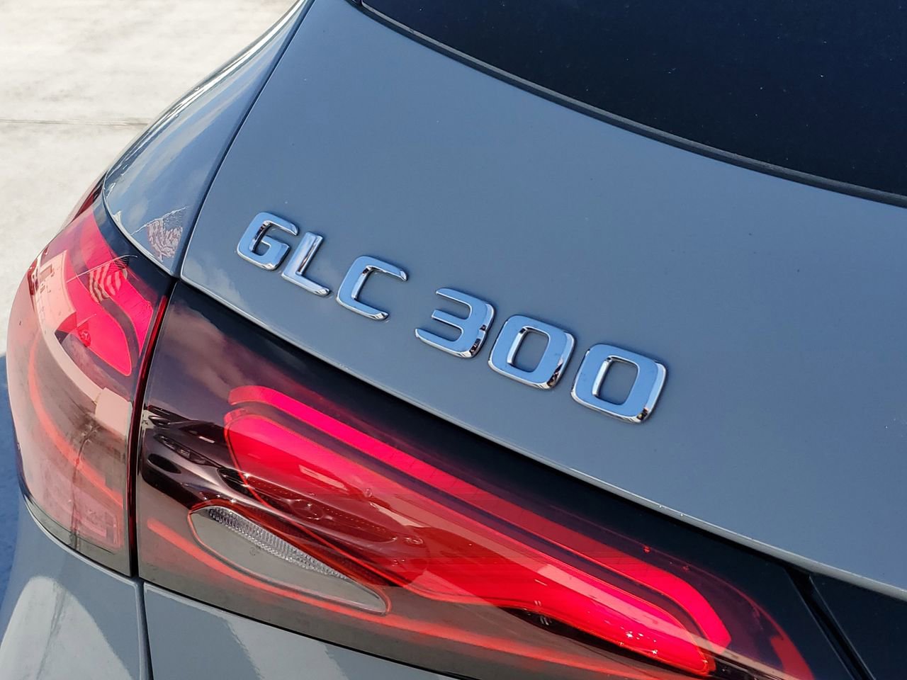 New 2026 Mercedes-Benz GLC 300 image 8