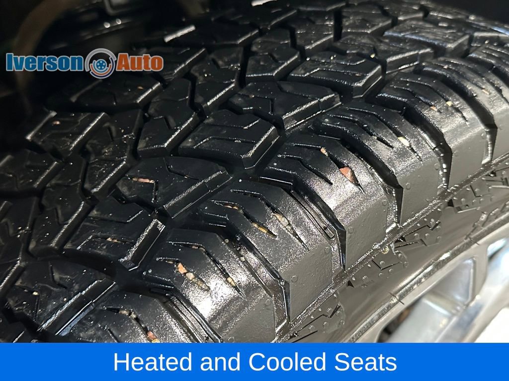 Used 2014 GMC Yukon XL Denali image 13