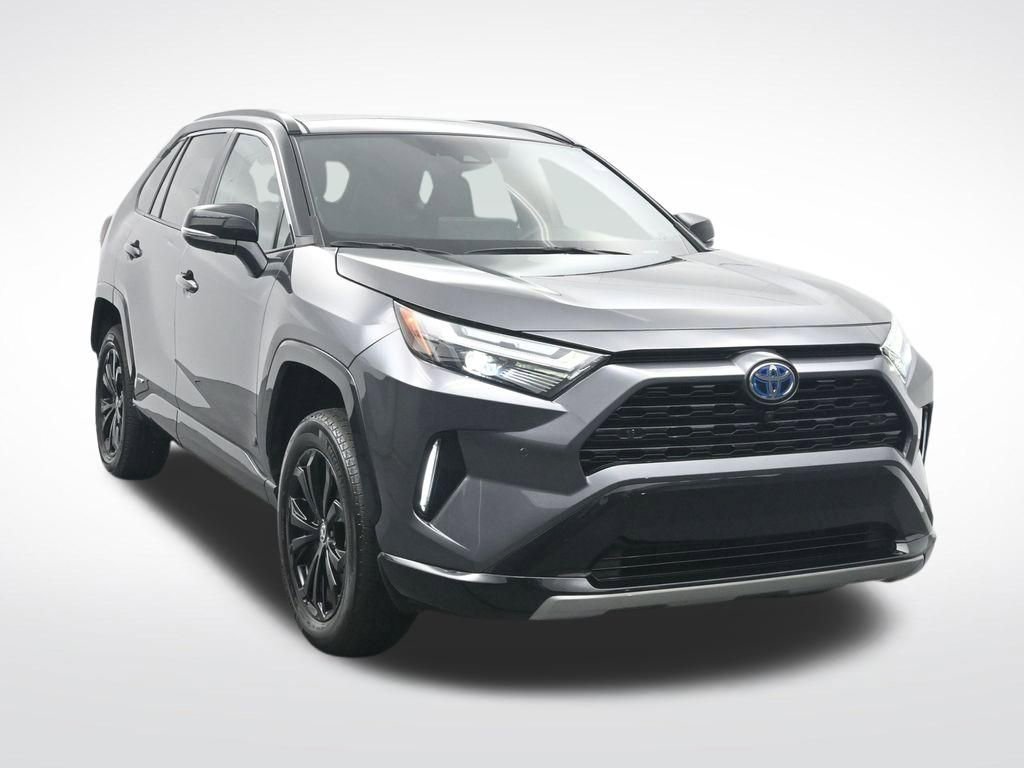 Used 2024 Toyota RAV4 XSE w/ Advanced Technology Package image 3