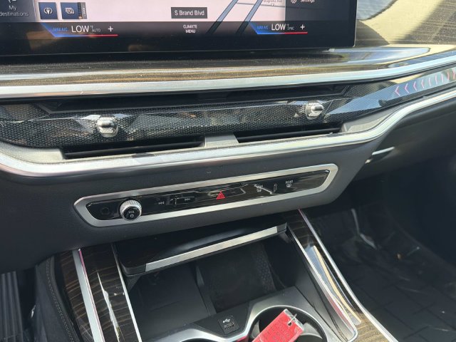 Used 2023 BMW X7 xDrive40i w/ Premium Package AWD/4WD image 27