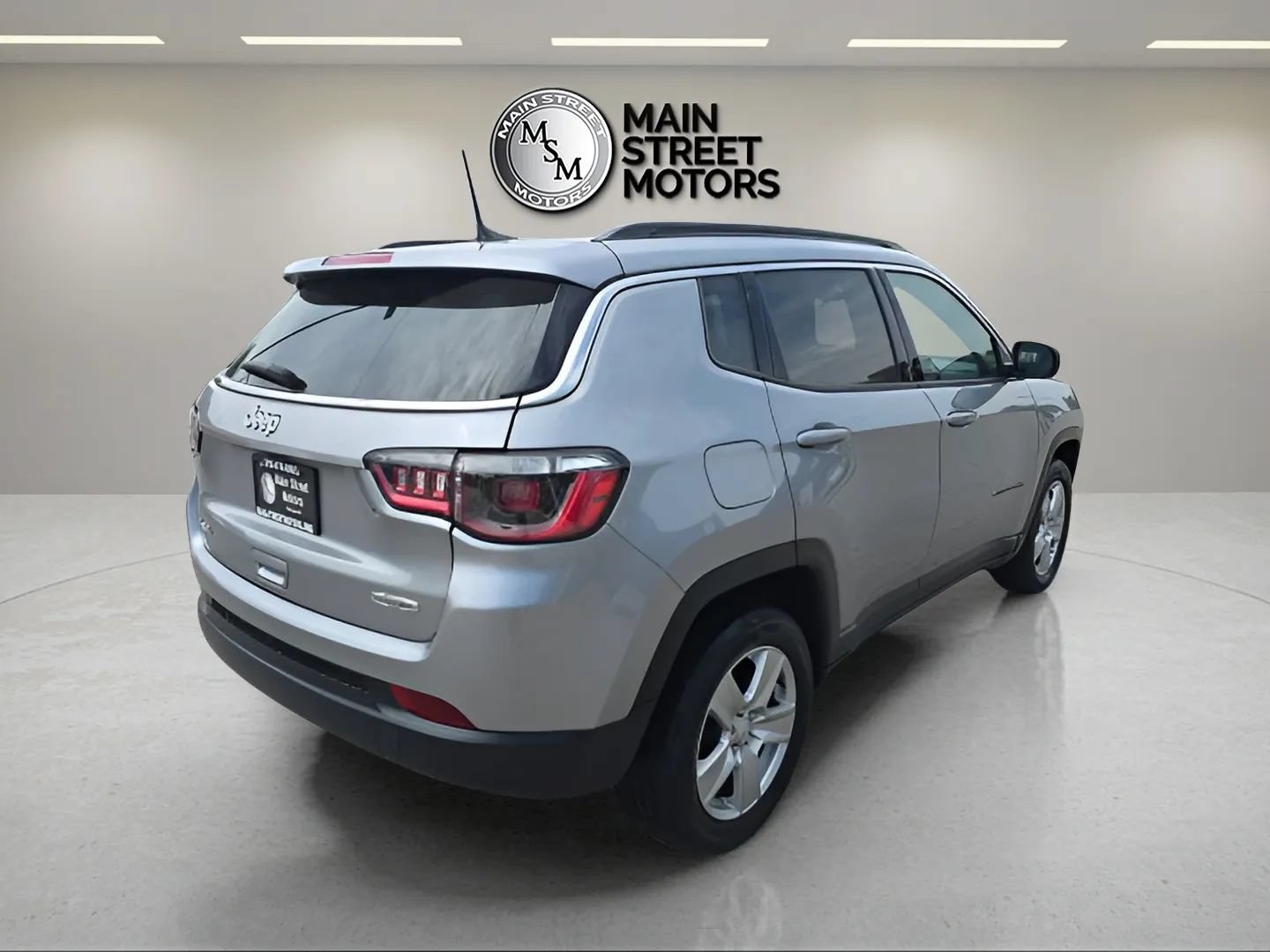 Used 2022 Jeep Compass Latitude AWD/4WD image 5