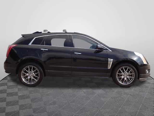 Used 2016 Cadillac SRX Premium w/ Midnight Edition Package FWD image 4
