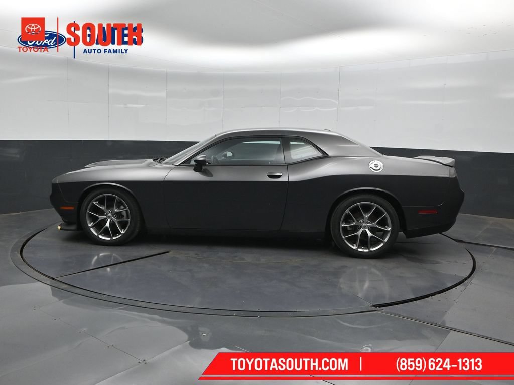 Used 2022 Dodge Challenger GT RWD image 7