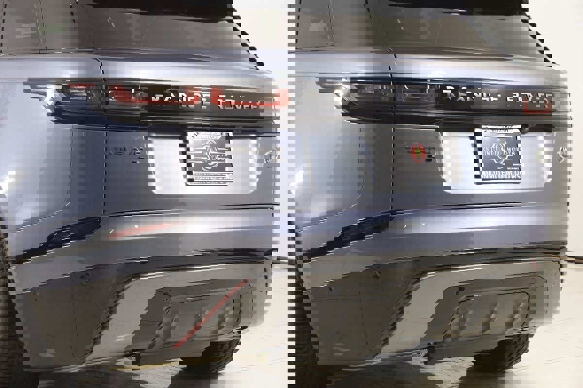 Used 2021 Land Rover Range Rover Velar R-Dynamic S image 23