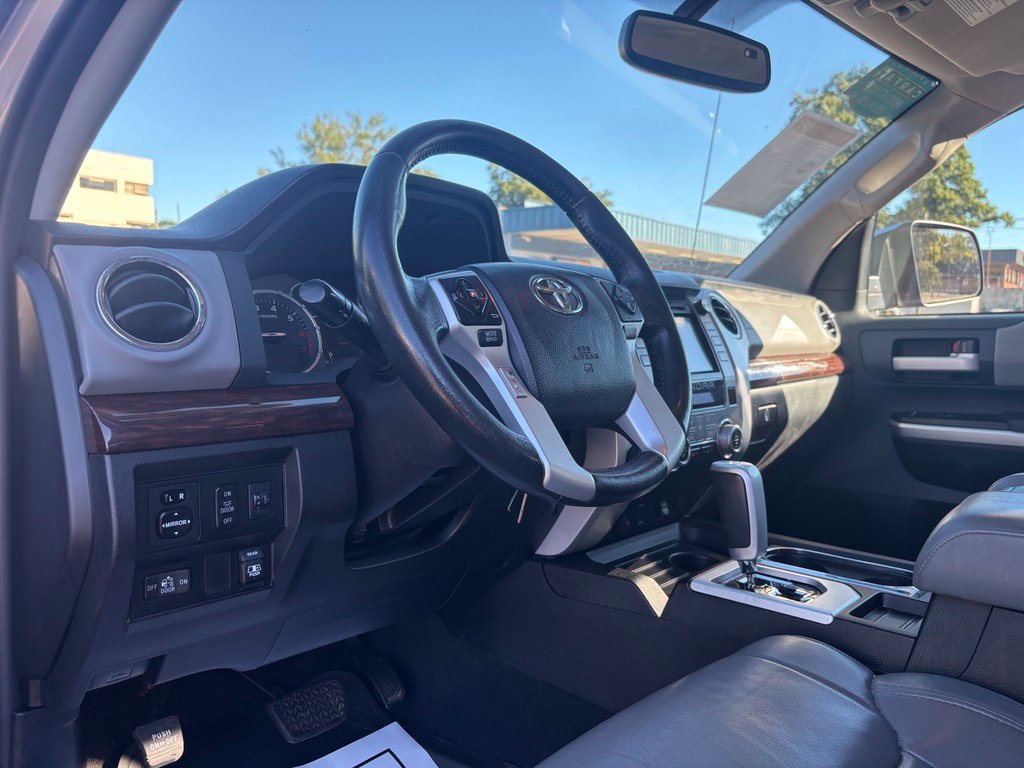 Used 2015 Toyota Tundra Limited w/ Limited Premium Package AWD/4WD image 21