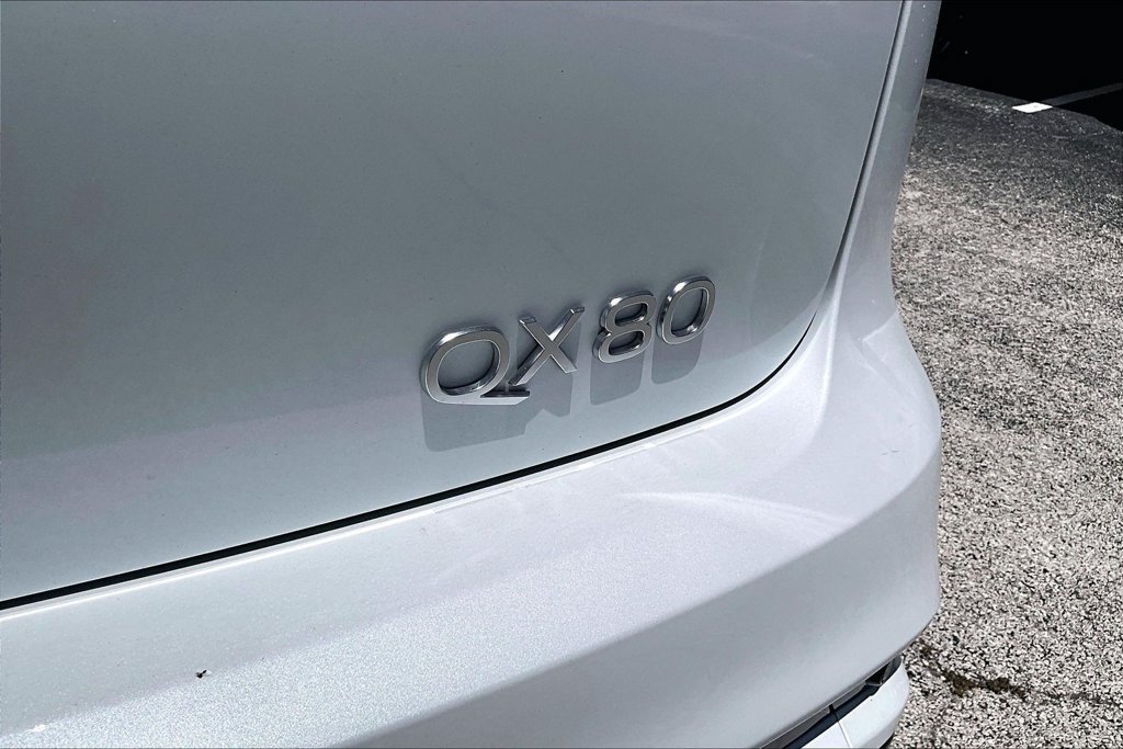 New 2027 INFINITI QX80 Luxe w/ Cargo Package AWD/4WD image 32