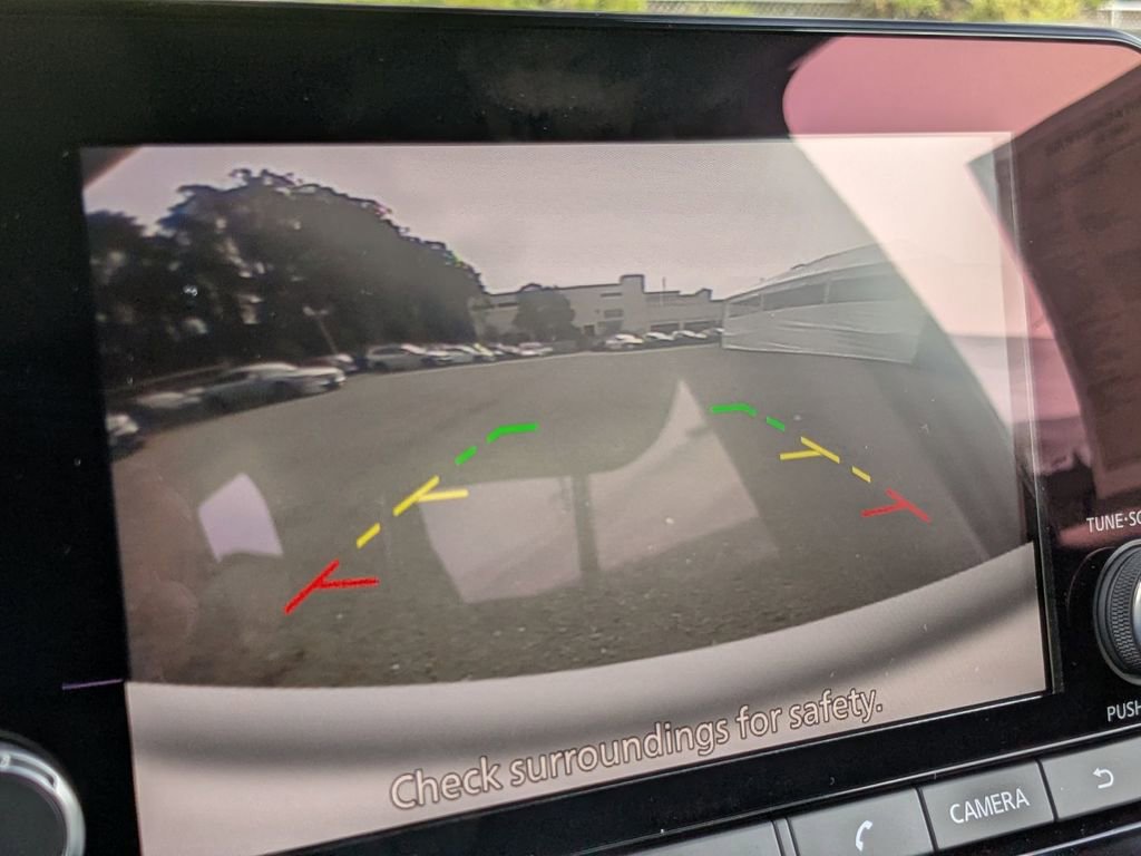 New 2025 Nissan Pathfinder SV image 20