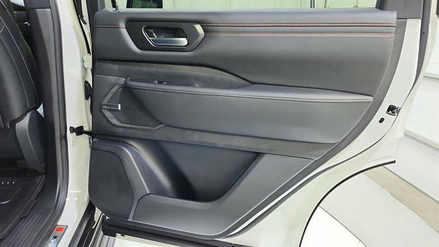 New 2026 Nissan Armada PRO-4X AWD/4WD image 35