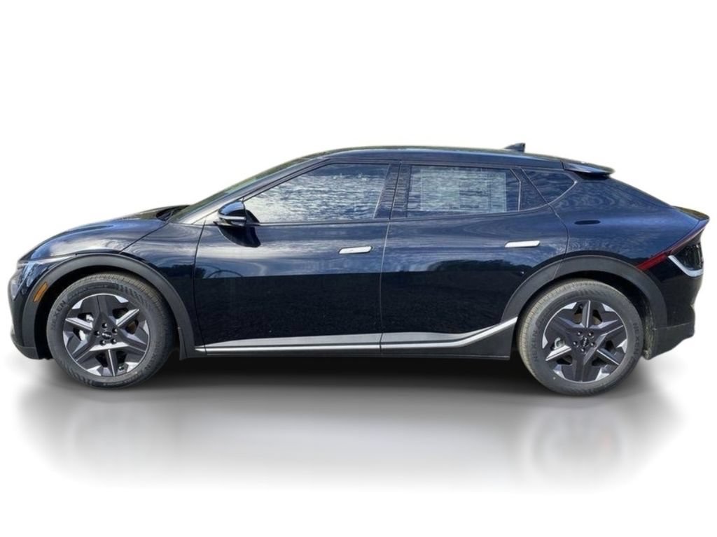 New 2025 Kia EV6 Light AWD/4WD image 4