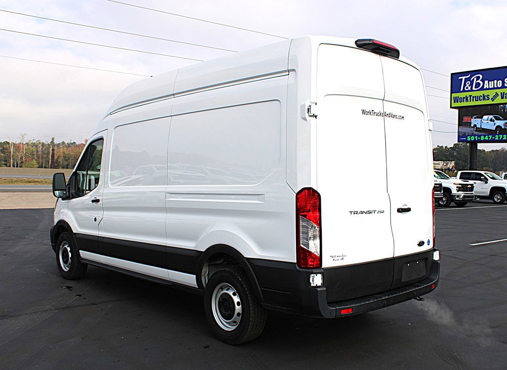 Used 2023 Ford Transit 250 148 High Roof w/ Load Area Protection Package image 5