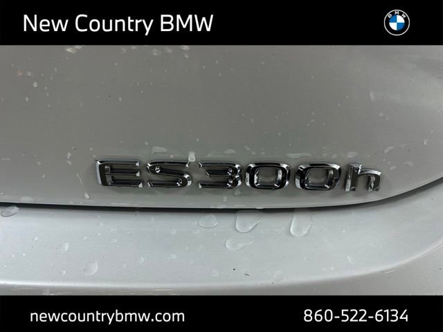 Used 2023 Lexus ES 300h w/ Premium Package FWD image 9