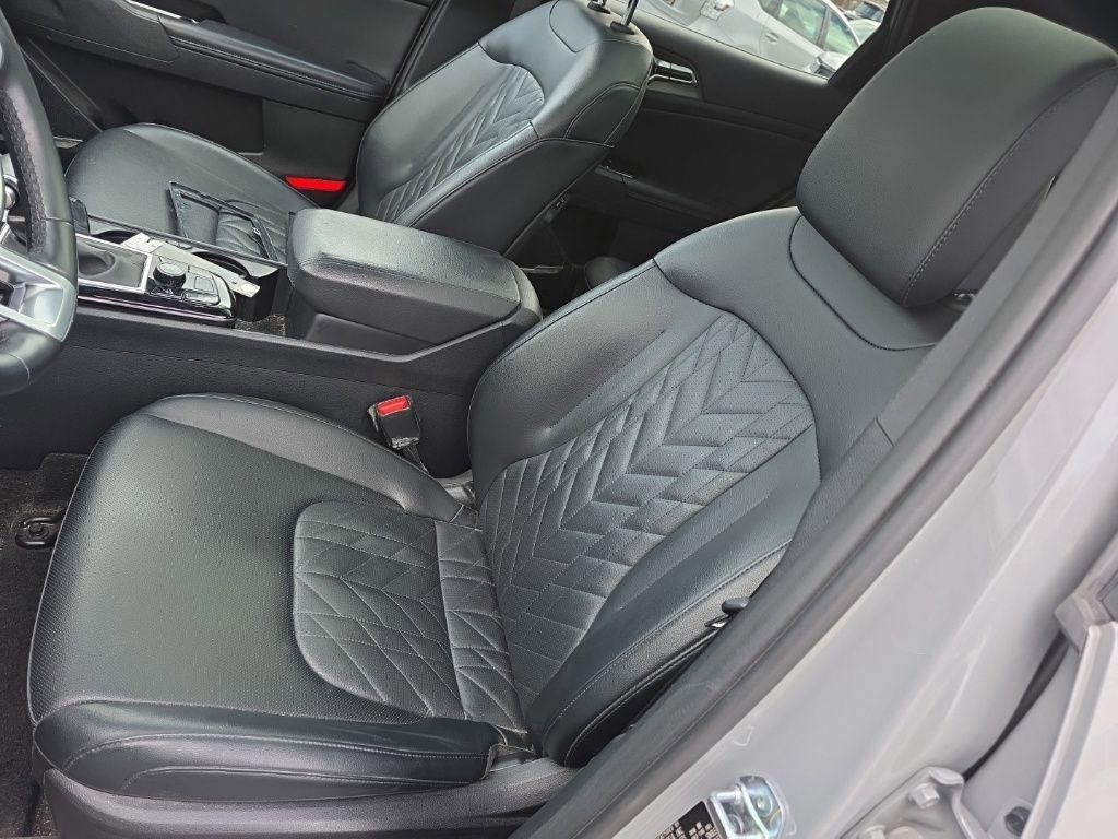 Used 2023 Kia Sportage X-Line w/ X-Line Premium Package image 12