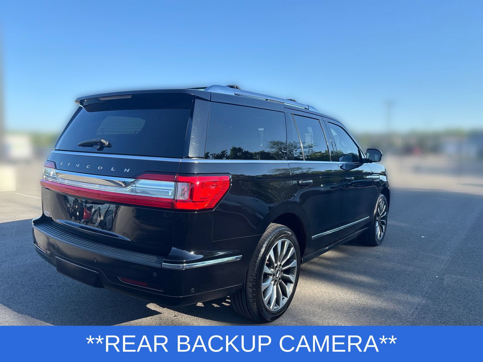 Certified 2021 Lincoln Navigator Reserve w/ Luxury Package AWD/4WD image 5