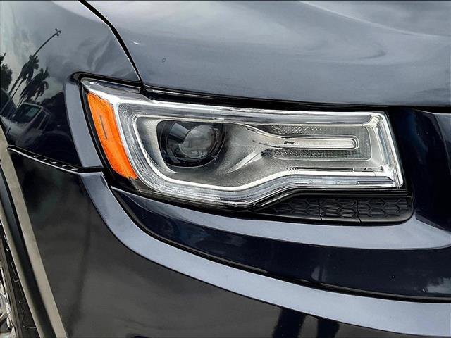 Used 2014 Jeep Grand Cherokee Limited w/ Luxury Group II AWD/4WD image 27