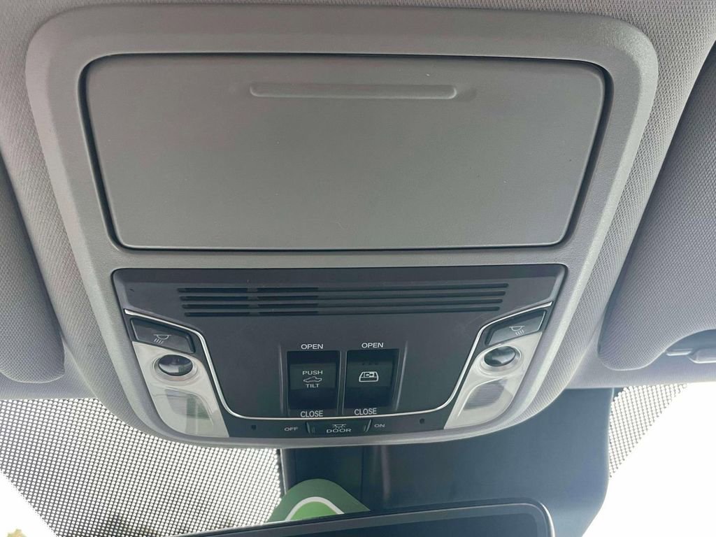 Certified 2023 Honda Ridgeline RTL-E image 32