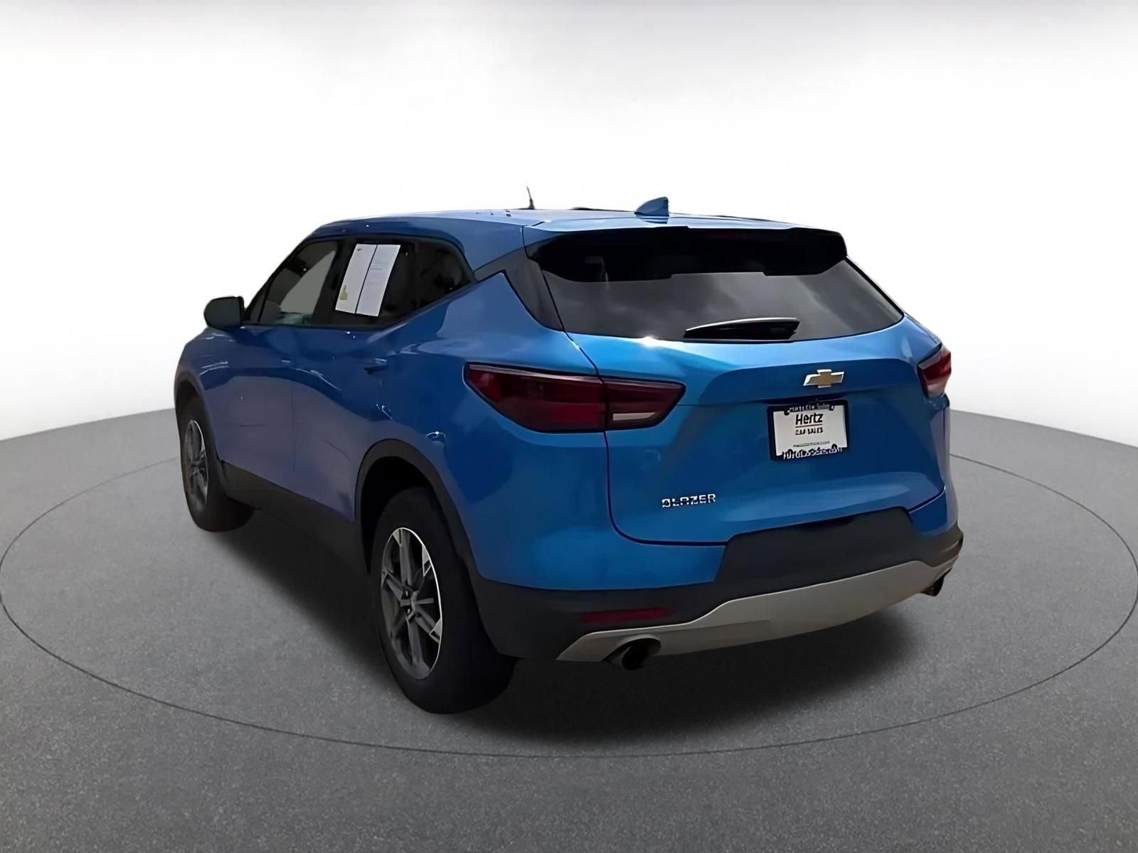 Used 2025 Chevrolet Blazer LT image 11