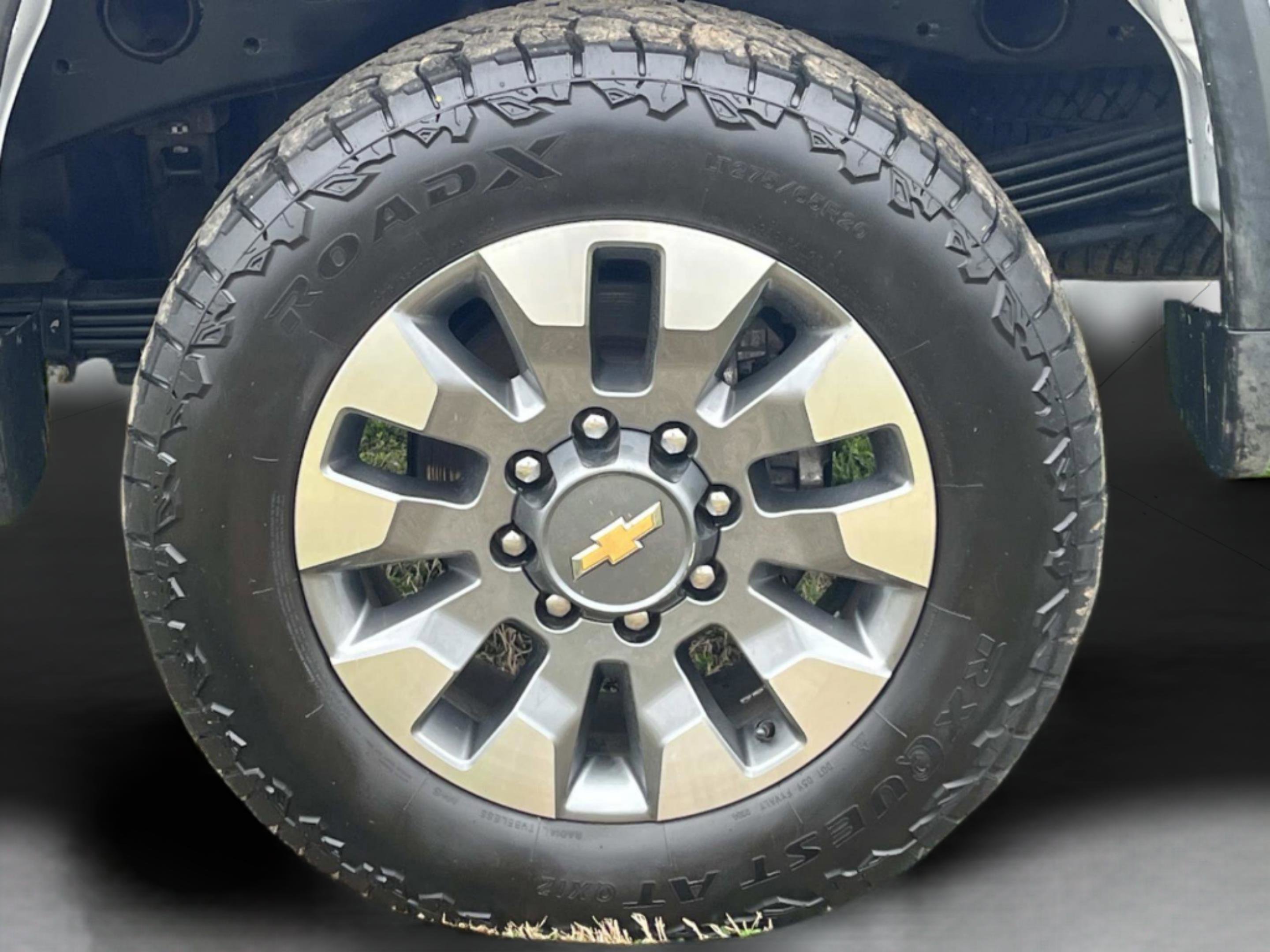 Used 2023 Chevrolet Silverado 2500 Custom image 13