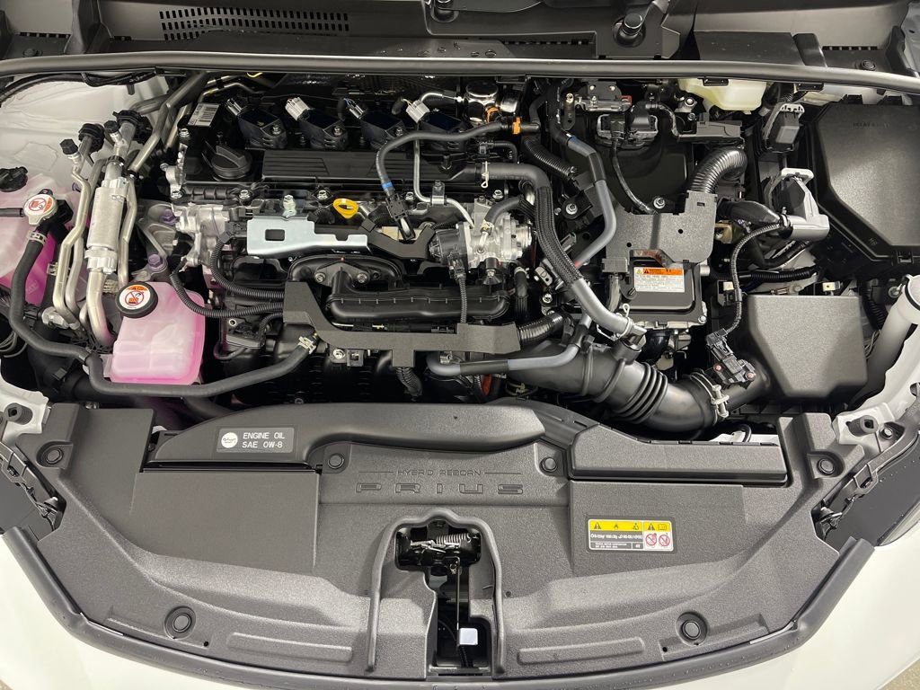 New 2026 Toyota Prius Plug-In Hybrid image 9