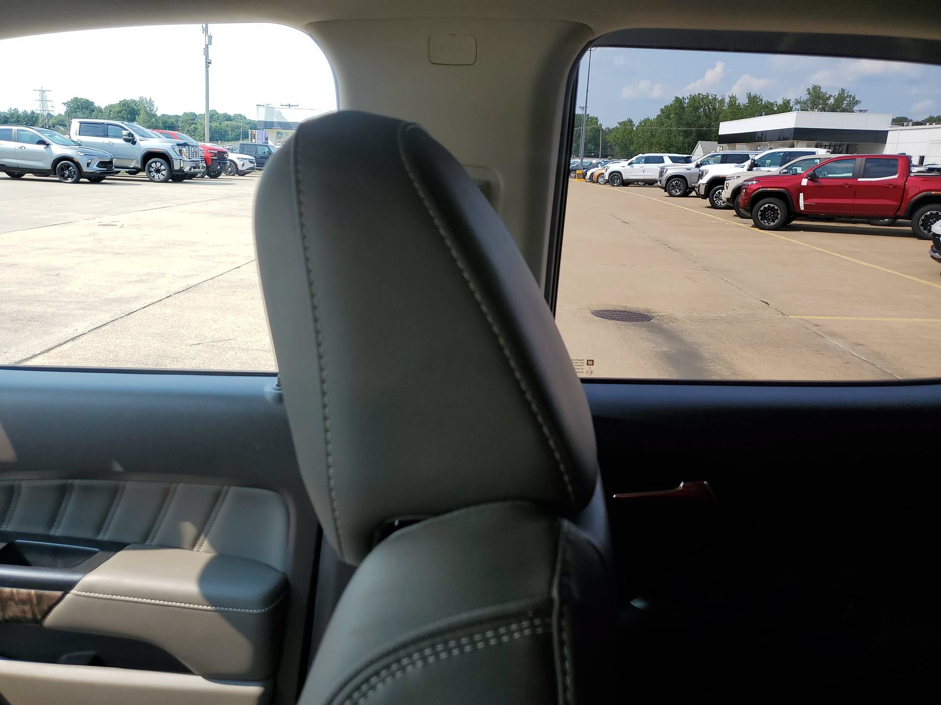 Used 2021 GMC Canyon Denali AWD/4WD image 12
