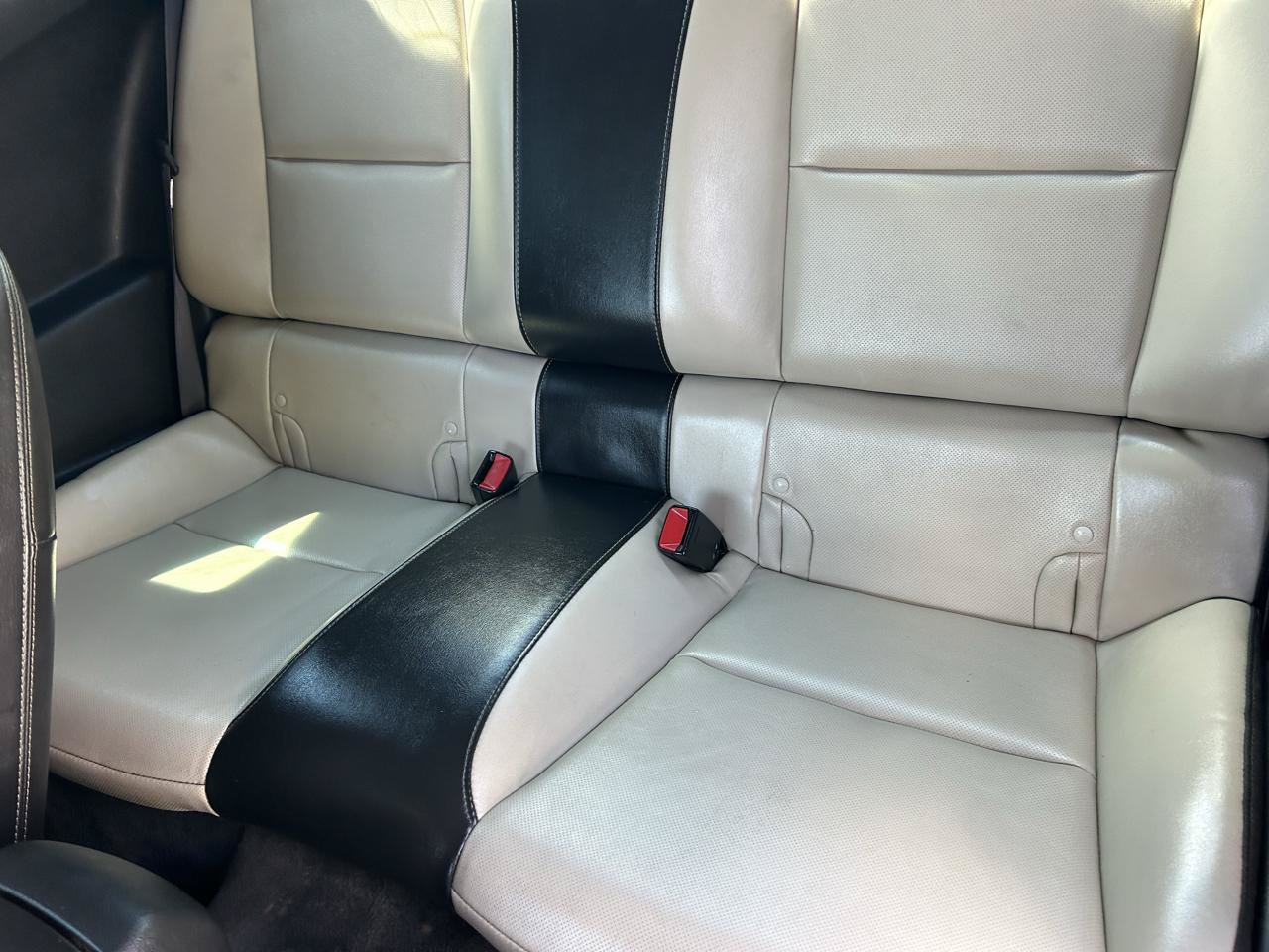 Used 2015 Chevrolet Camaro LT w/ RS Package RWD image 8