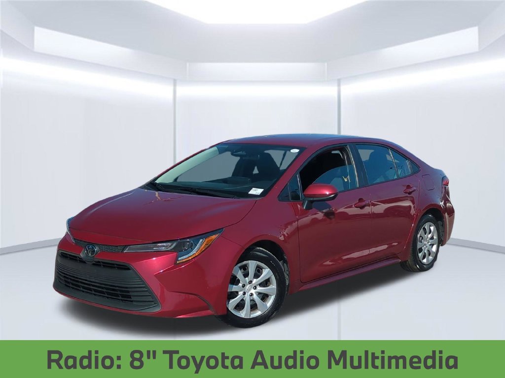 Used 2025 Toyota Corolla LE FWD image 2