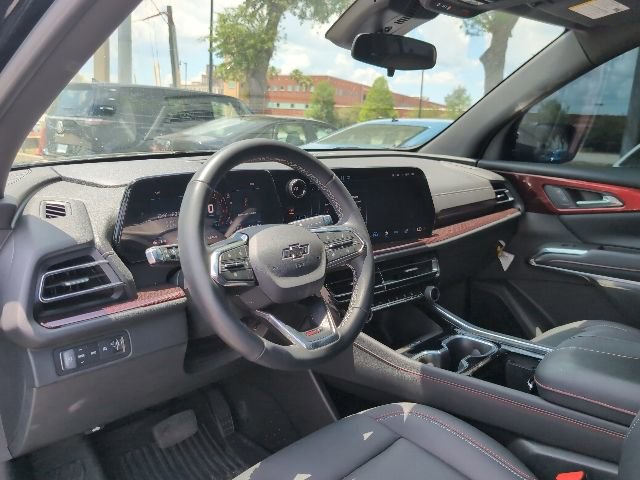 Used 2025 Chevrolet Traverse Z71 w/ Driver Confidence Package AWD/4WD image 8