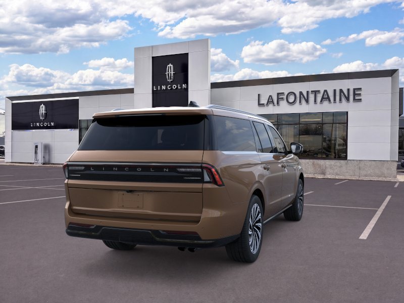 New 2026 Lincoln Navigator L Black Label AWD/4WD image 8