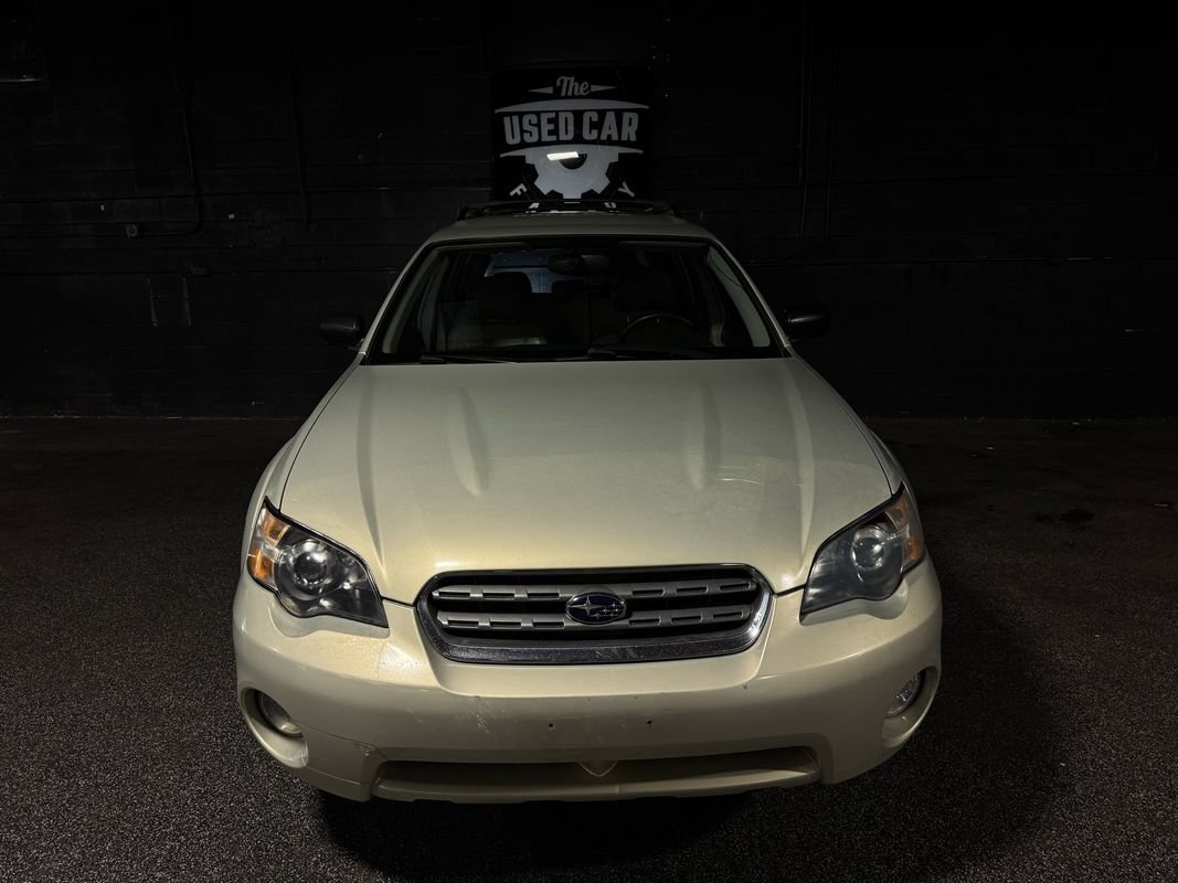Used 2005 Subaru Outback 2.5i AWD/4WD image 8
