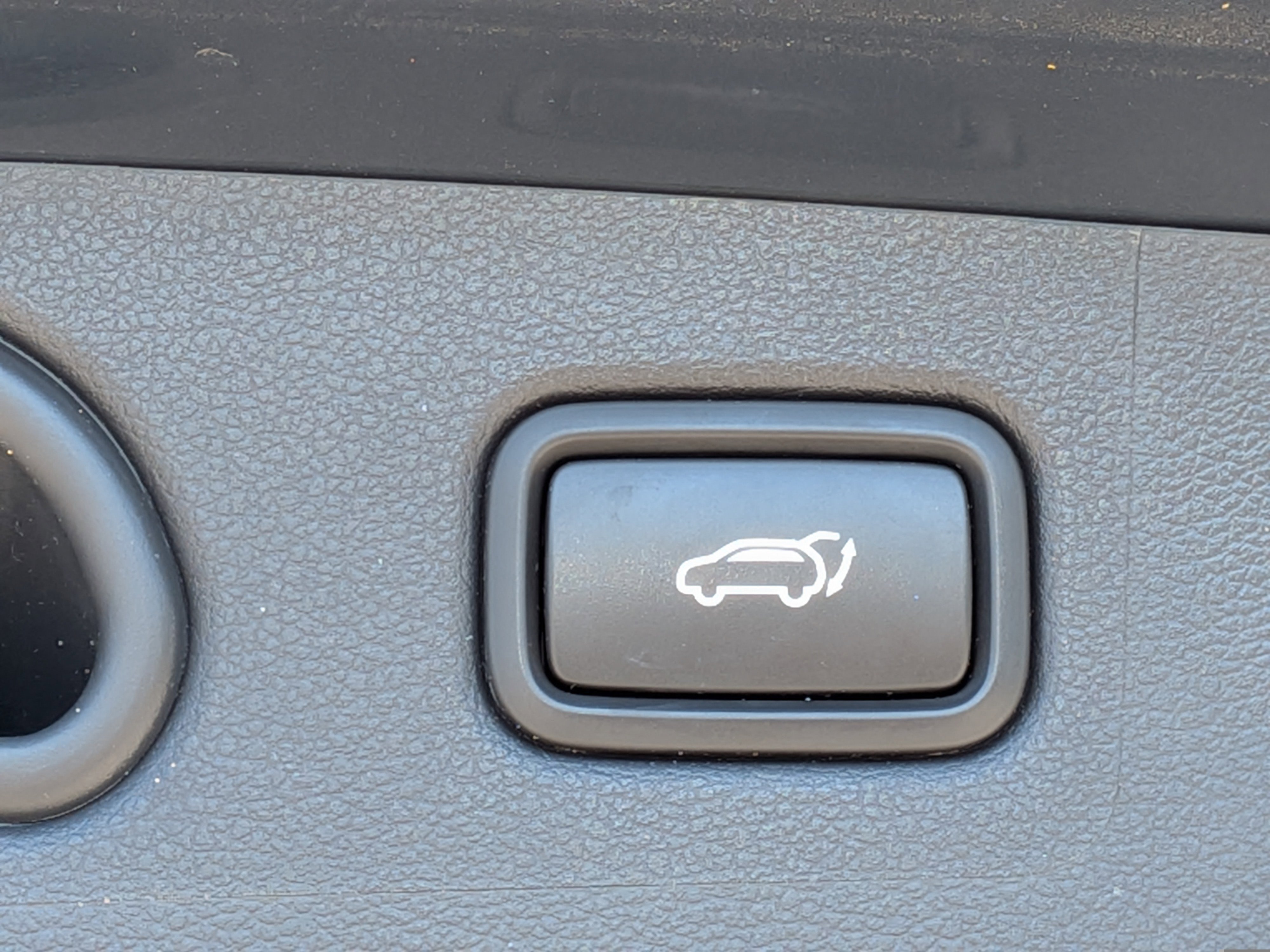 Used 2019 Hyundai Tucson Sport w/ Cargo Package FWD image 14