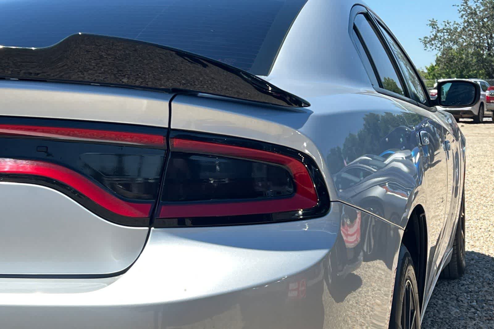 Used 2023 Dodge Charger SXT RWD image 17