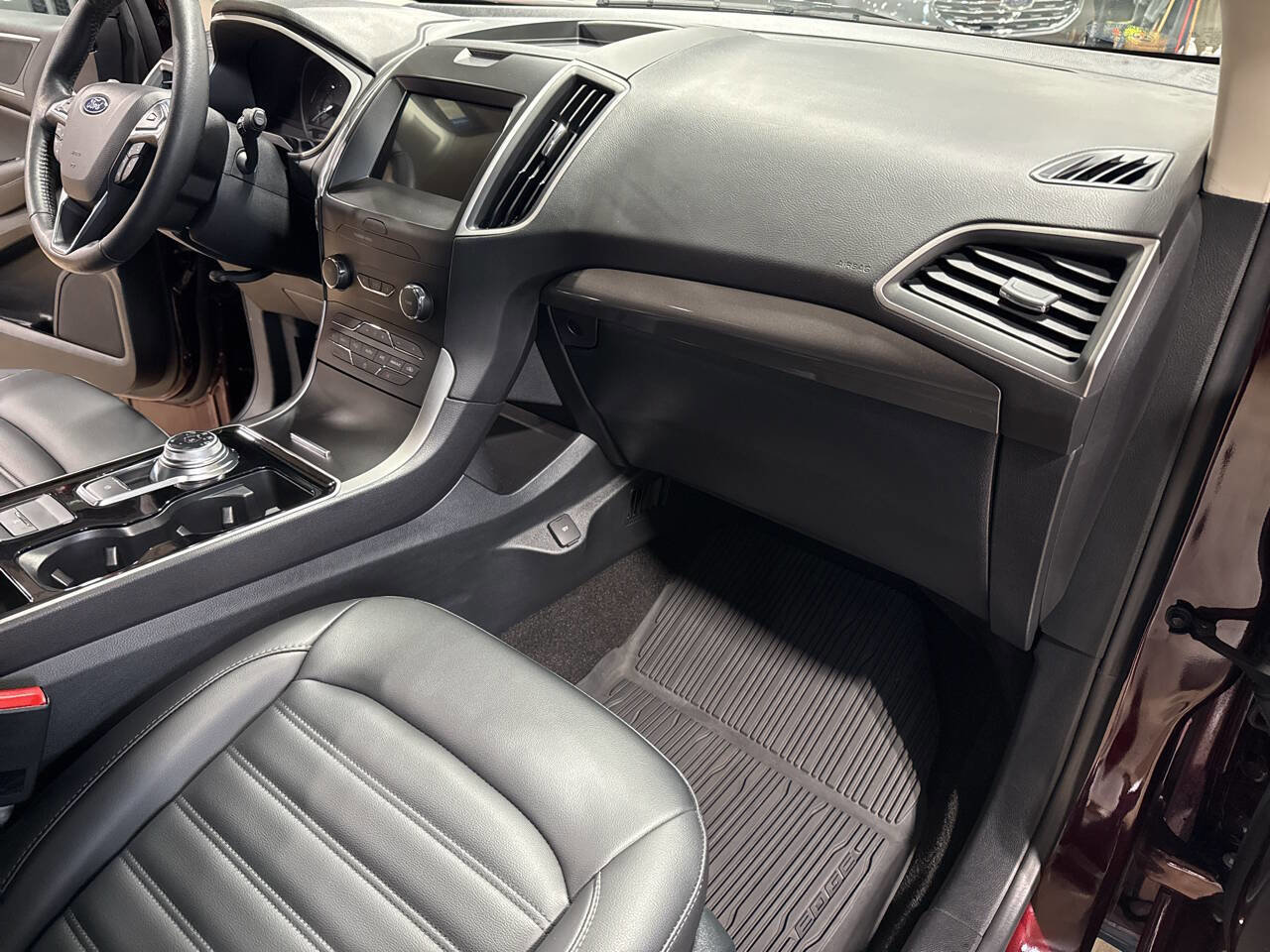 Certified 2020 Ford Edge SEL w/ Convenience Package image 34