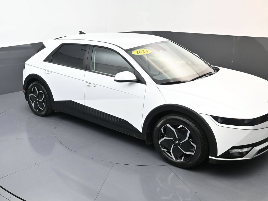 Certified 2024 Hyundai Ioniq 5 SEL RWD image 15