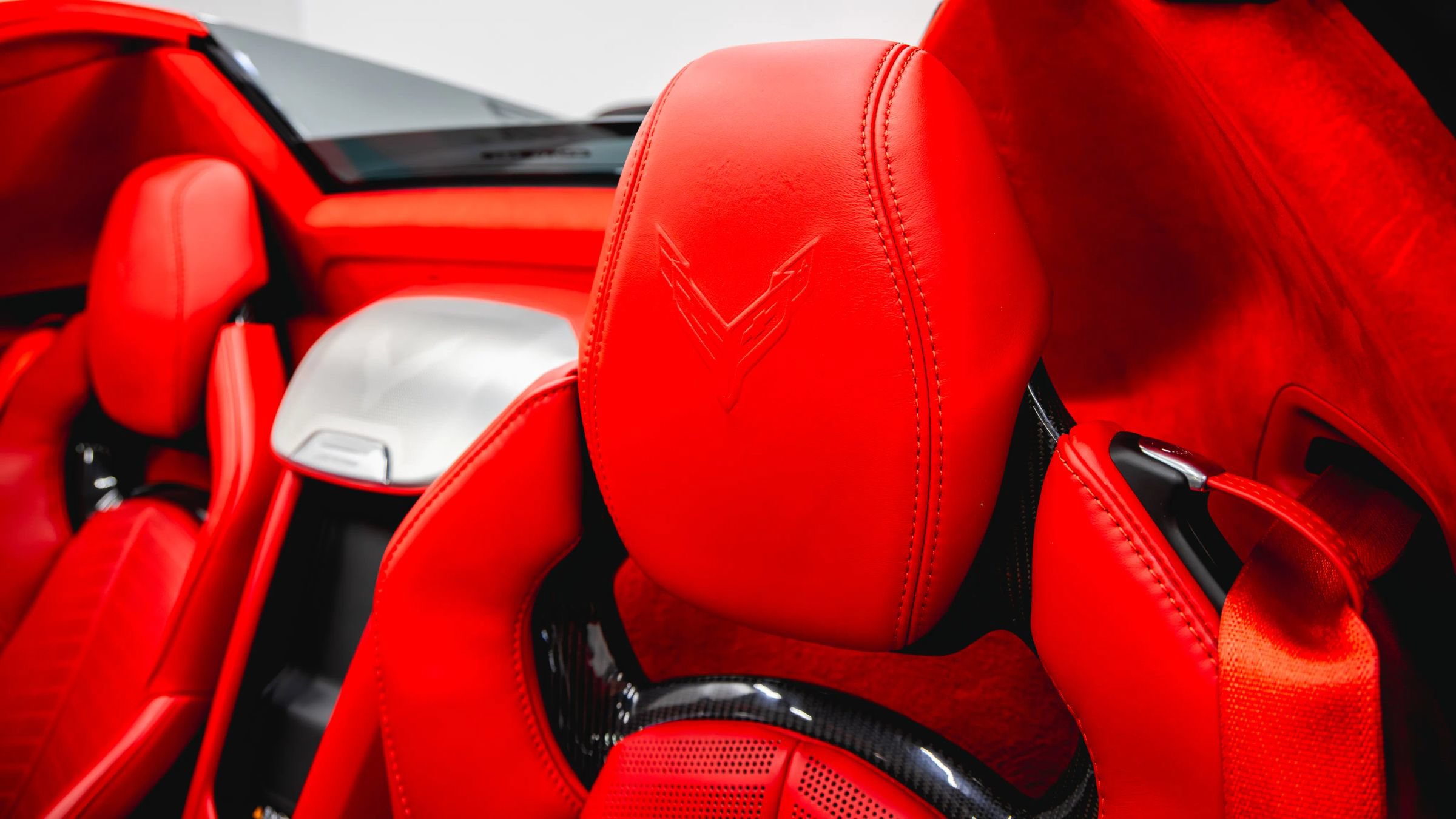 Used 2024 Chevrolet Corvette Z06 w/ Z07 Performance Package RWD image 49