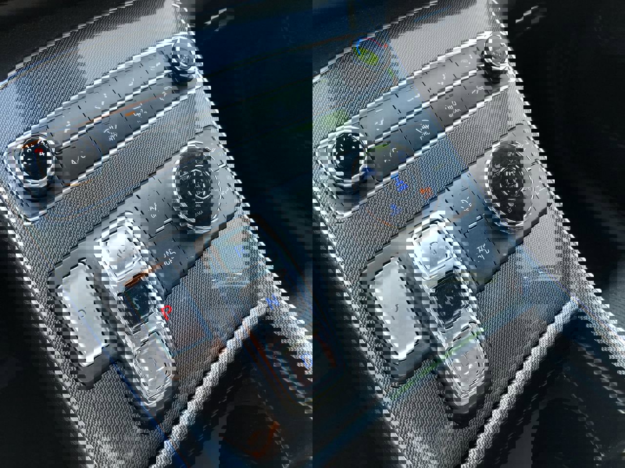 Used 2023 Hyundai Santa Fe SE w/ Cargo Package image 18