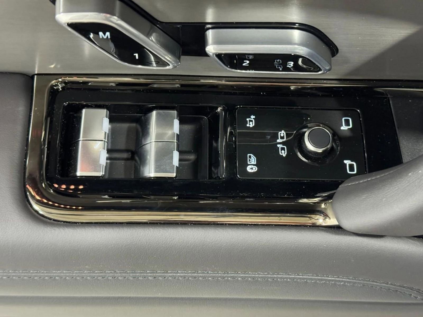 New 2026 Land Rover Range Rover Sport Dynamic SE image 24