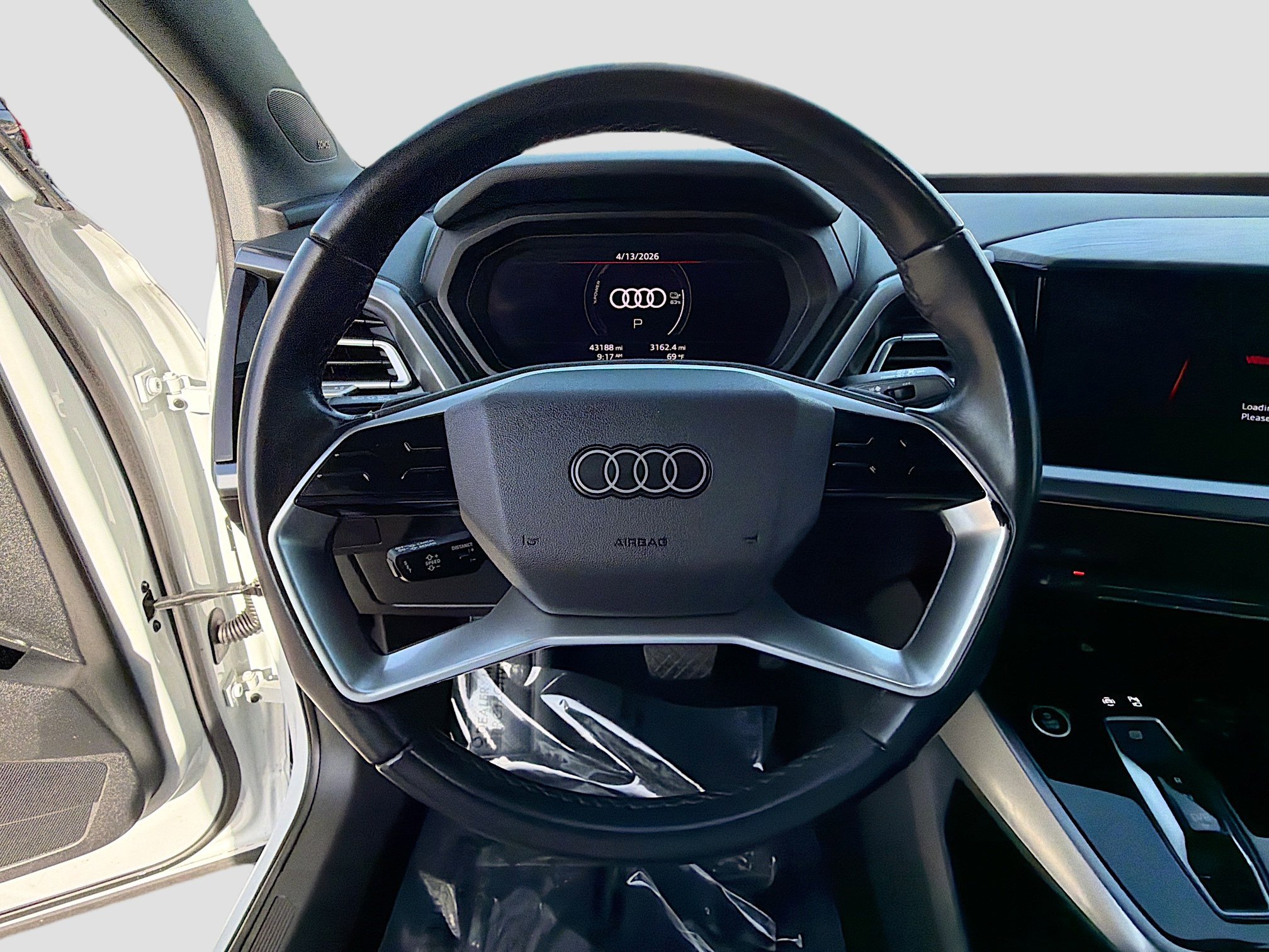 Used 2023 Audi Q4 e-tron Premium Plus image 39