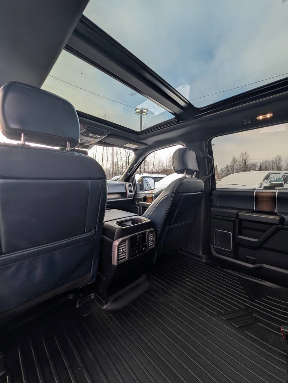 Used 2018 Ford F150 Limited AWD/4WD image 39