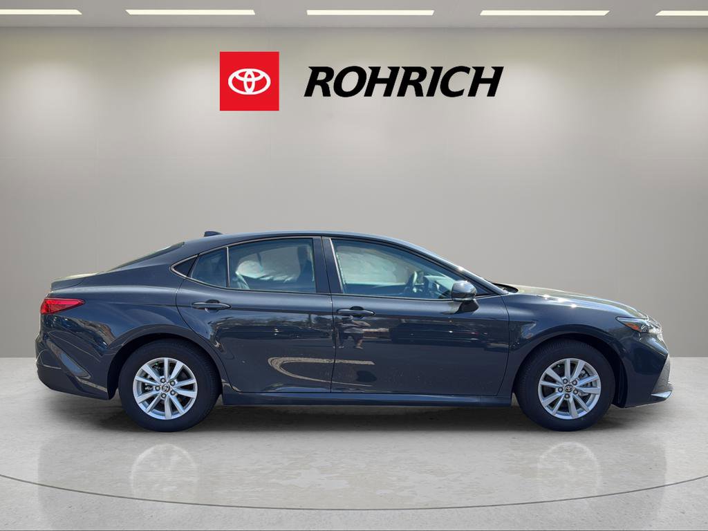 Certified 2025 Toyota Camry LE image 5