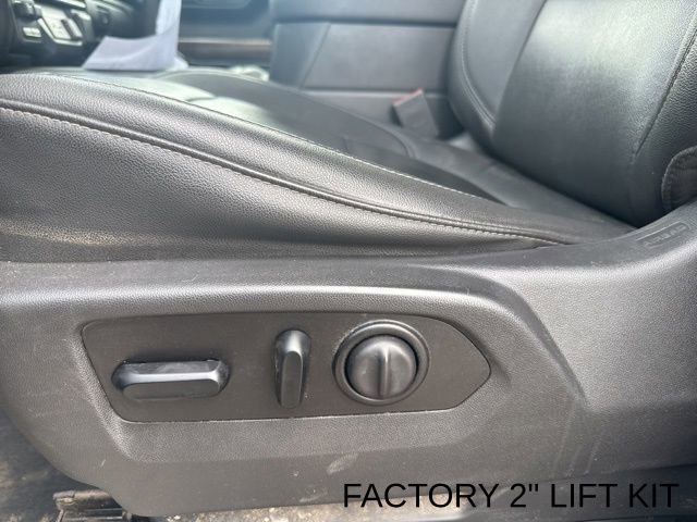 Used 2021 Chevrolet Silverado 1500 LT Trail Boss w/ Convenience Package II image 18