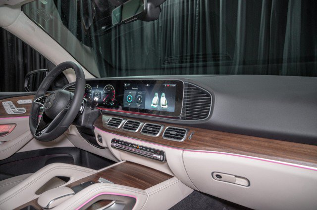 New 2026 Mercedes-Benz GLE 450 4MATIC image 15