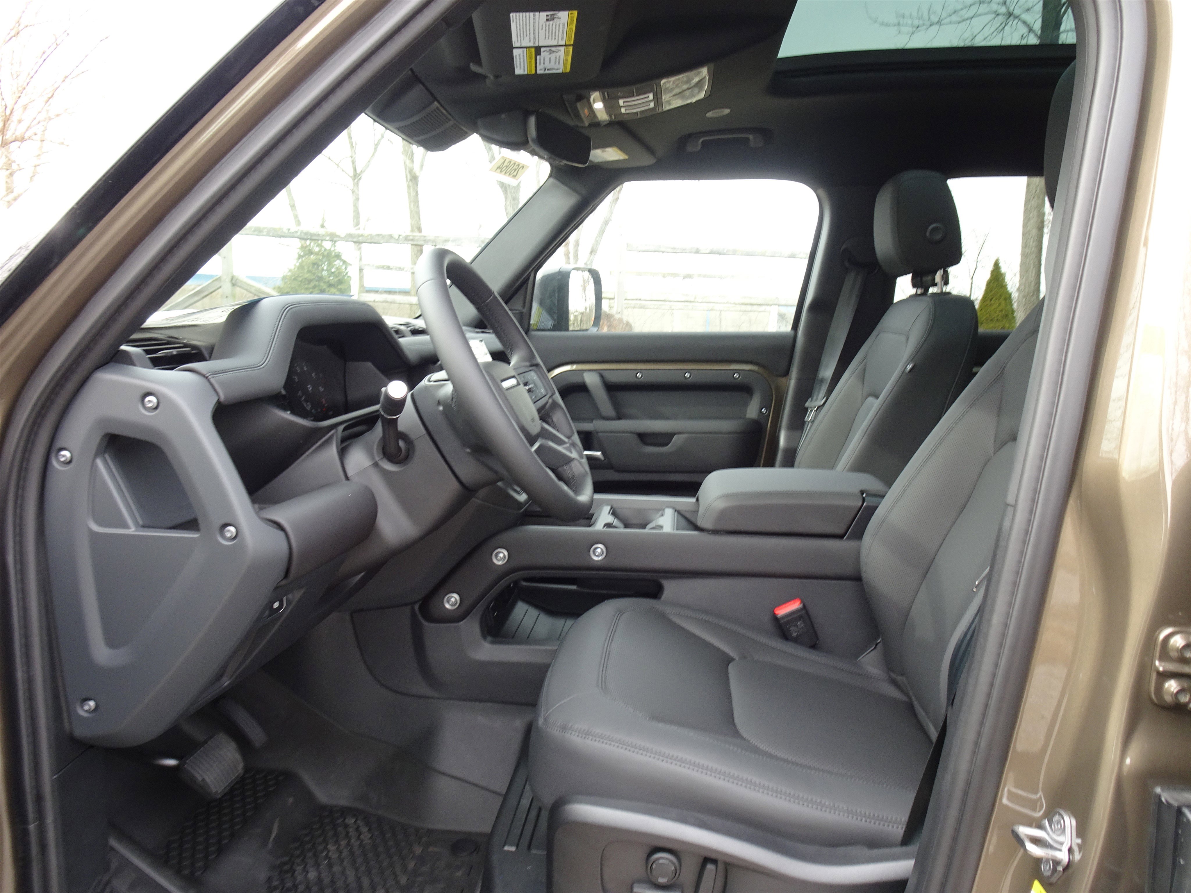 New 2026 Land Rover Defender 110 S image 2