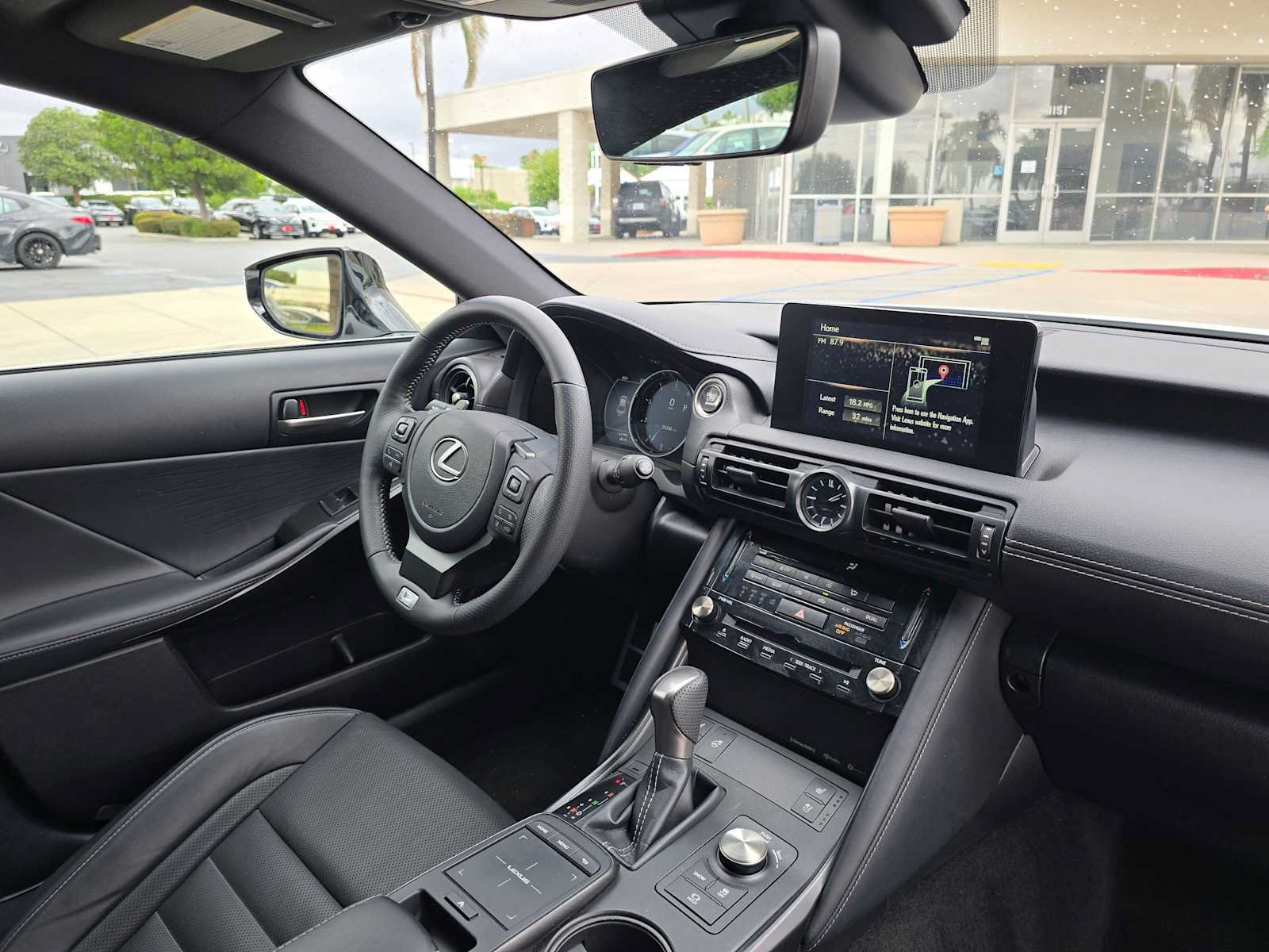 Used 2024 Lexus IS 350 F Sport RWD image 11