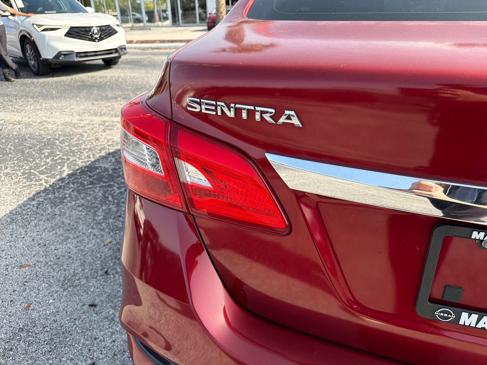 Used 2017 Nissan Sentra SV FWD image 38