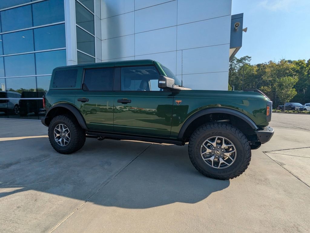 New 2025 Ford Bronco Badlands image 5