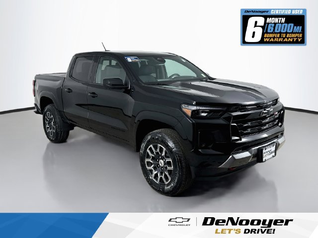 Used 2023 Chevrolet Colorado Z71 w/ Z71 Convenience Package 2