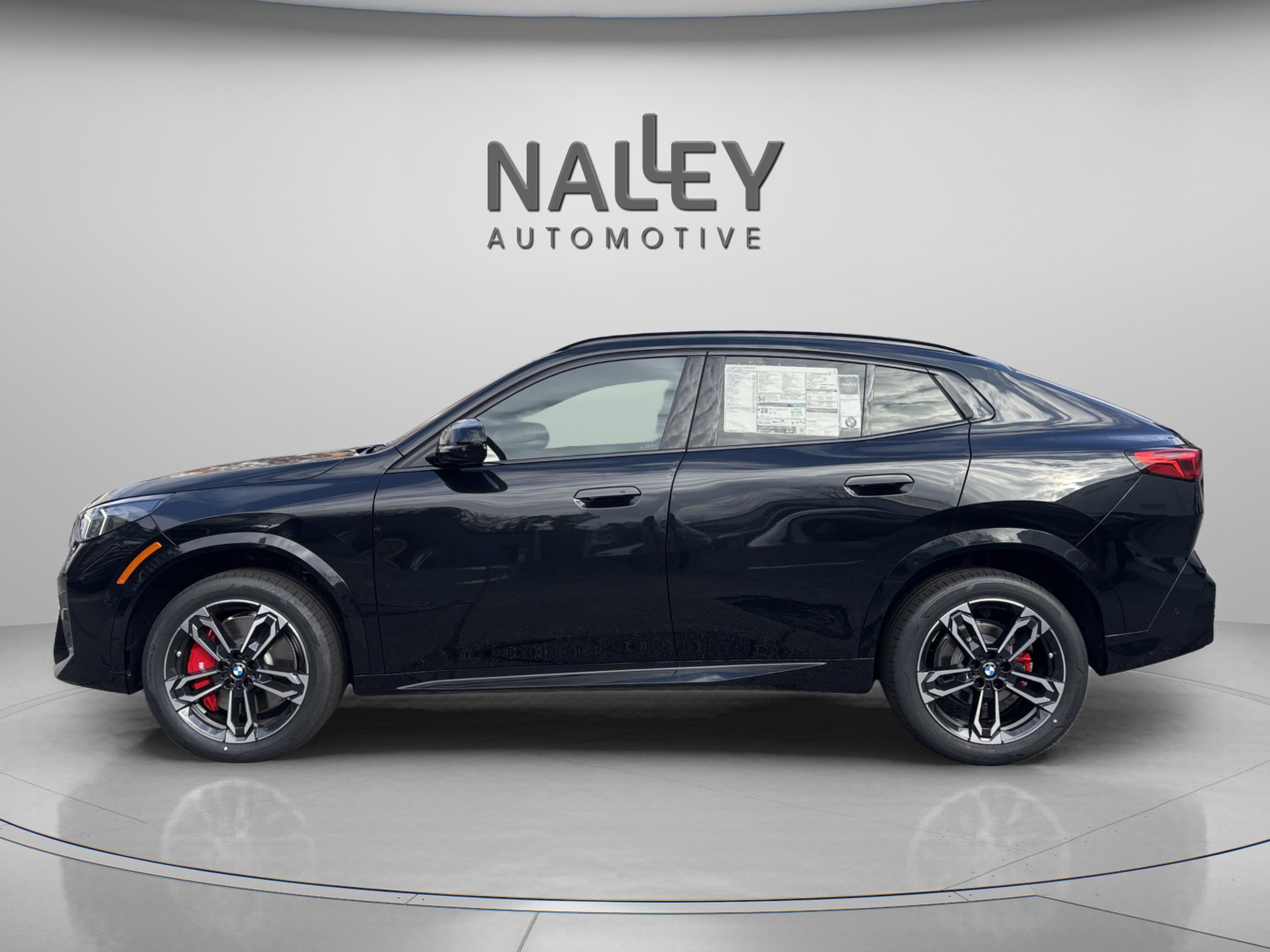 Used 2026 BMW X2 xDrive28i w/ Technology Package image 3