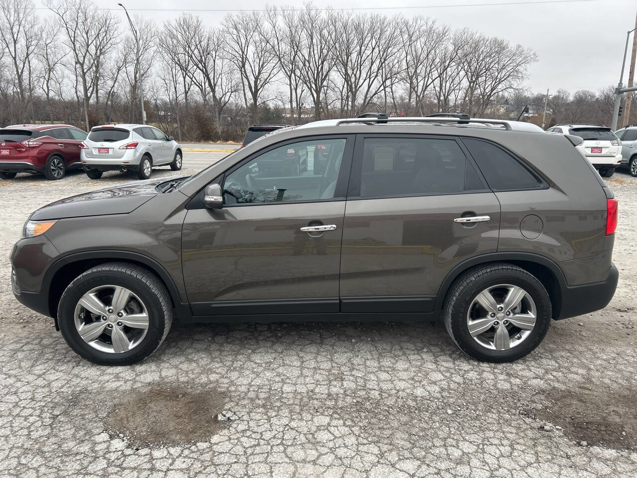 Used 2013 Kia Sorento EX w/ Premium Plus Pkg image 6