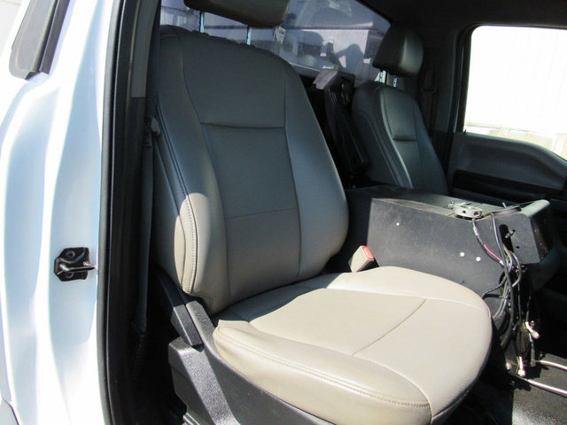 Used 2019 Ford F550 4x4 Regular Cab Super Duty image 14