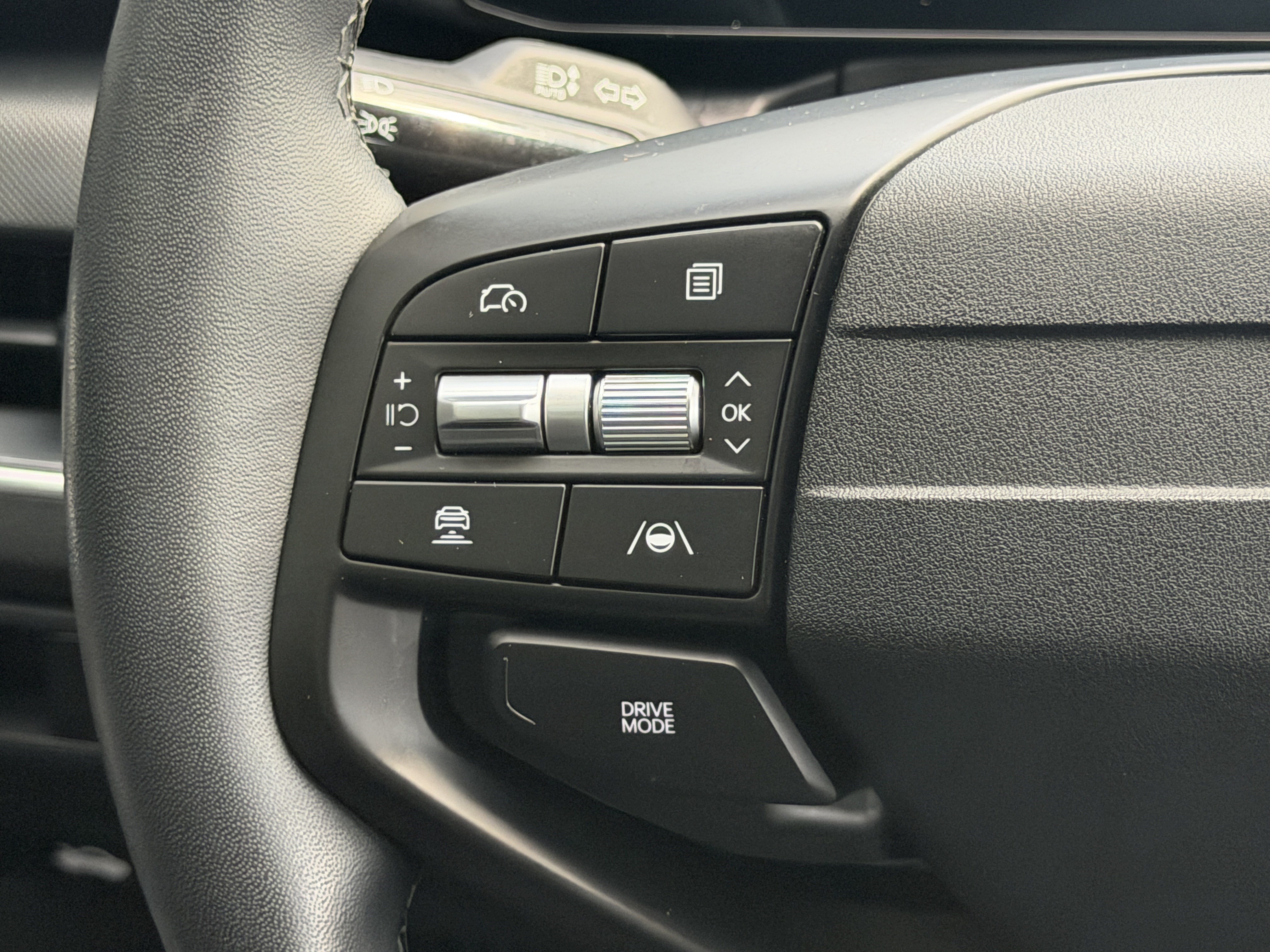 Used 2025 Kia K4 EX FWD image 59