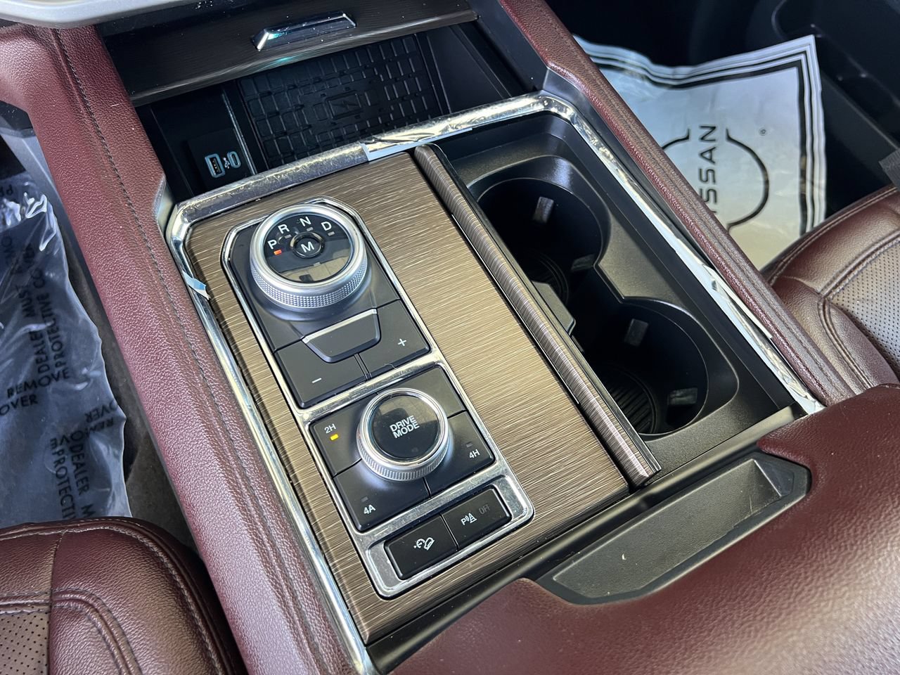 Used 2022 Ford Expedition Limited AWD/4WD image 16